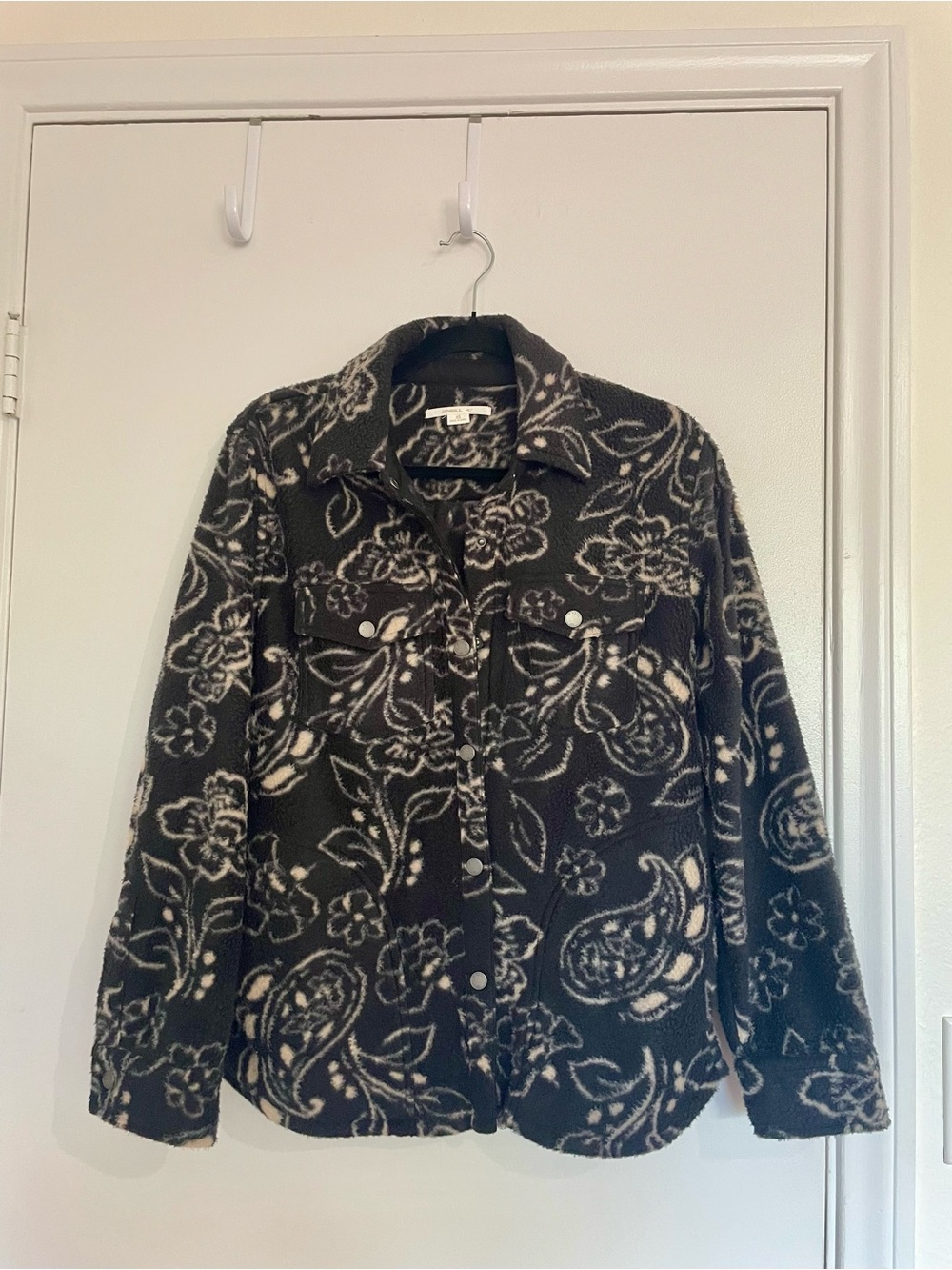 O'Neill Black & Cream Floral Paisley Teddy Jacket